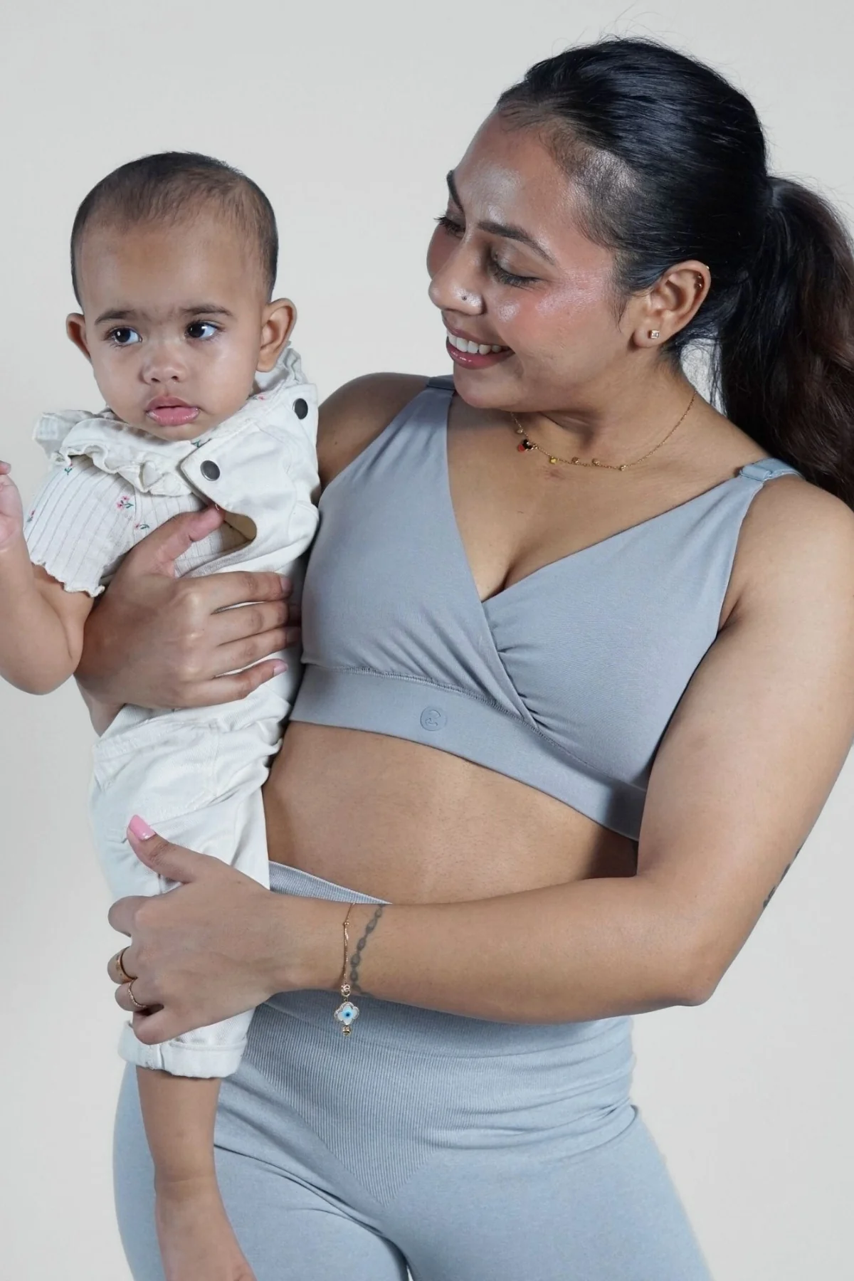 247 Extra Support Cotton Feeding Bra with Adjuster - Light Grey - Image 23