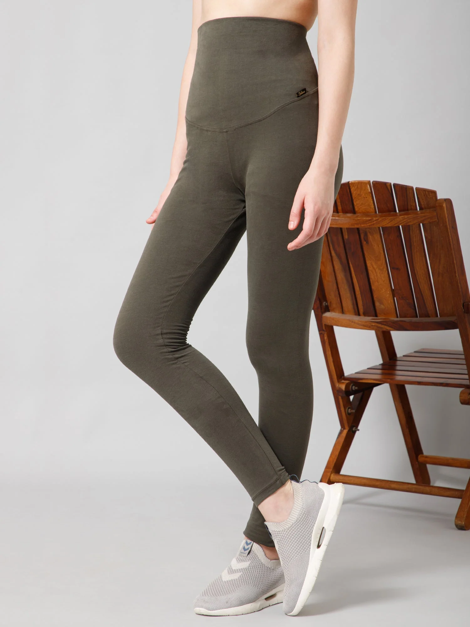 247 Zactive™ Avocado High Waisted Maternity Leggings - Image 3