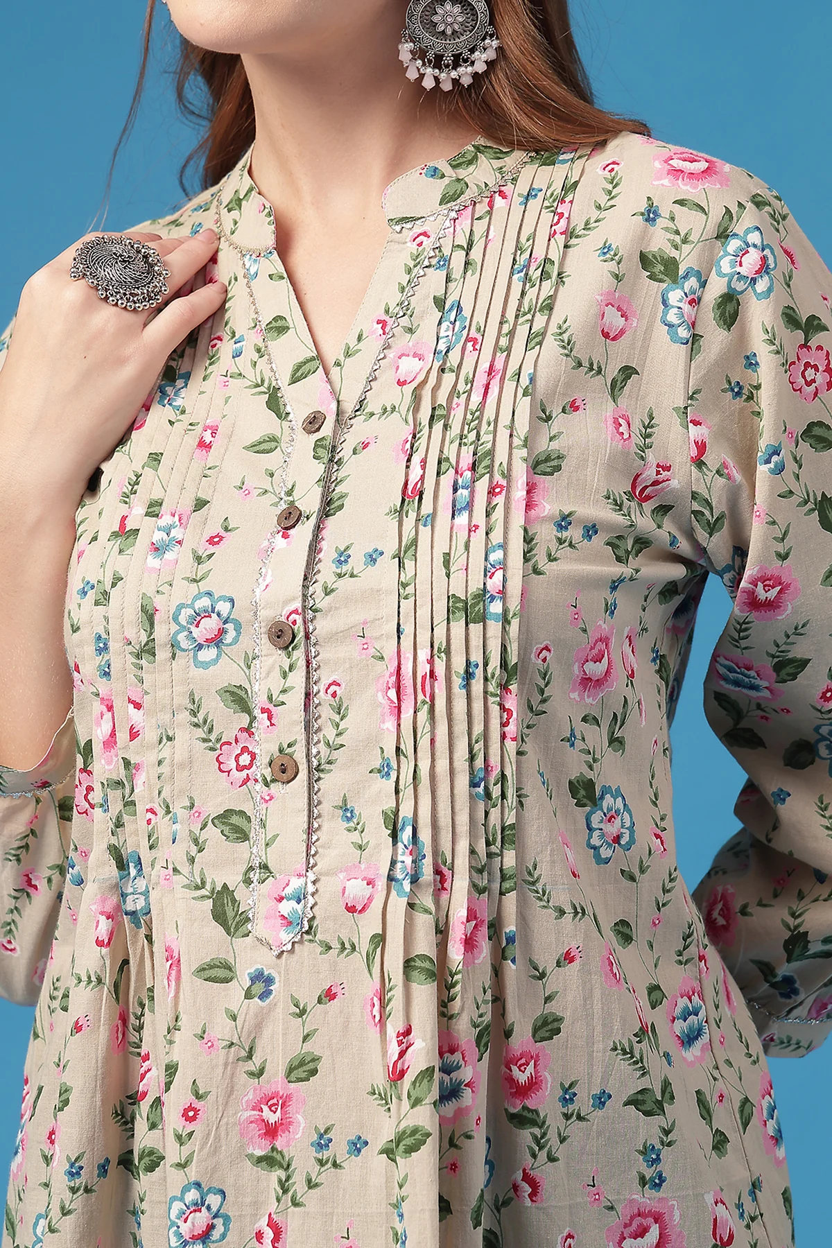 All Over Printed Zipless Feeding Pleated Top - Light Pink - Image 7