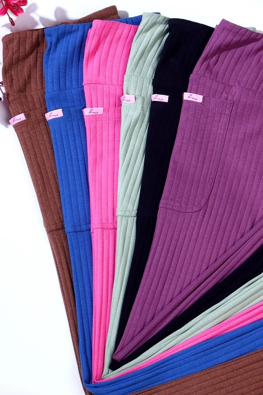 All Over Ribbed Cotton Pink Mom Legging - Image 11