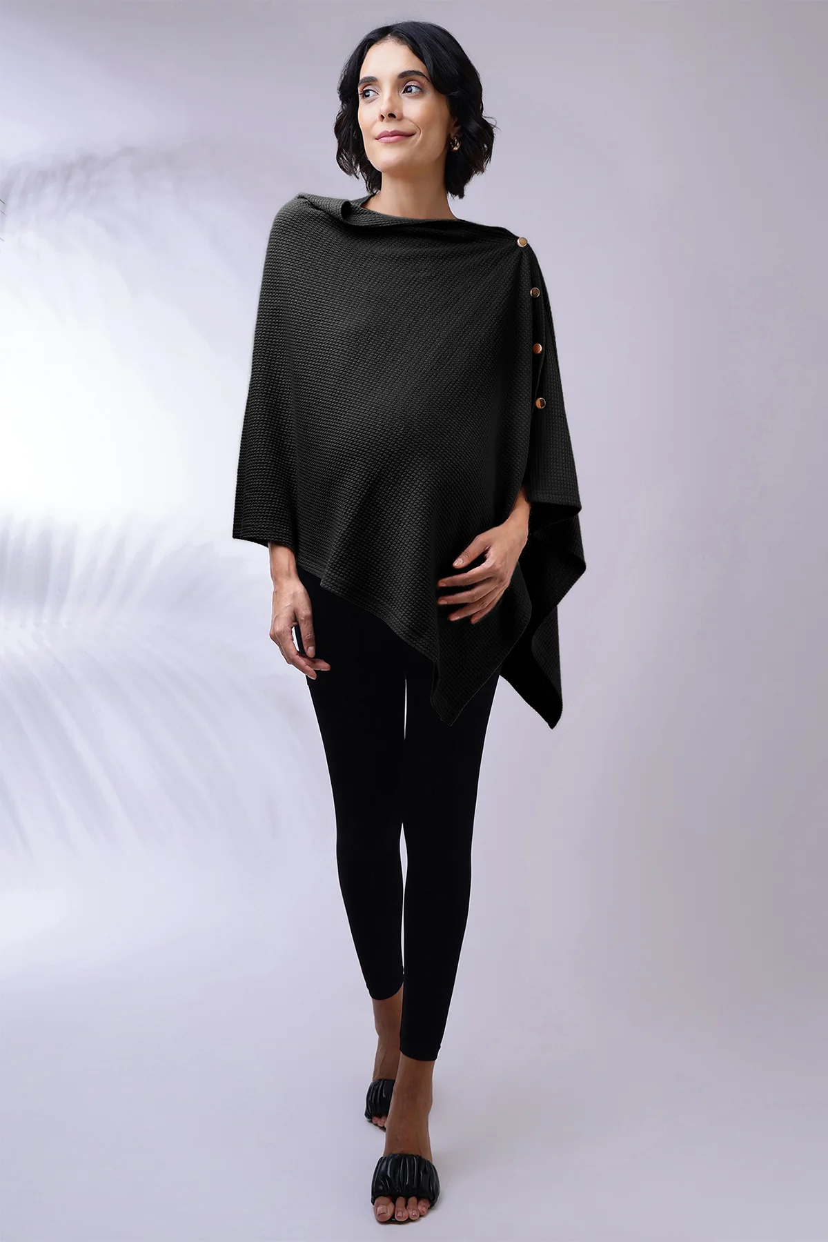 Amara Nursing Cover - Black - Image 13