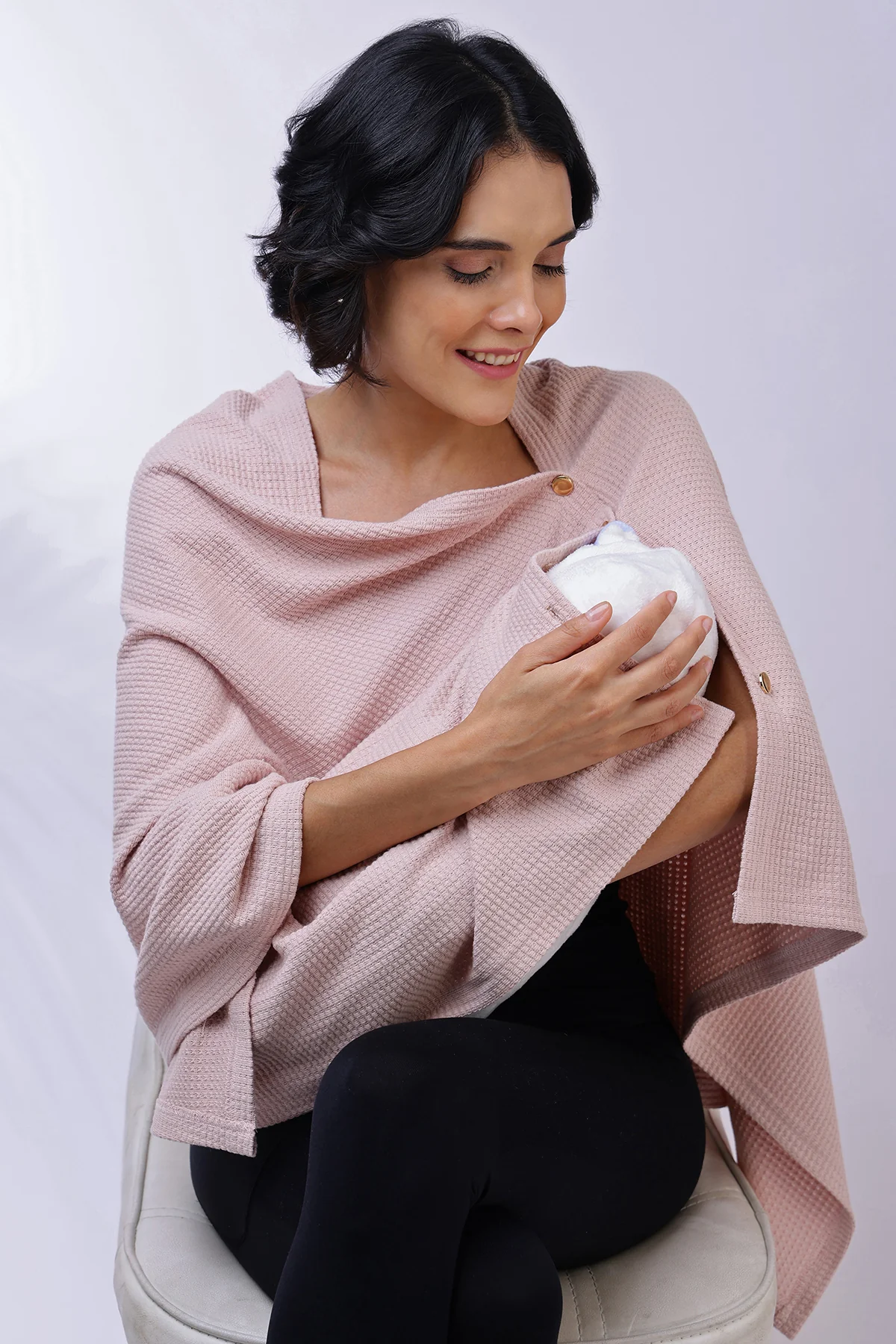 Amara Nursing Cover - Blush Pink - Image 7