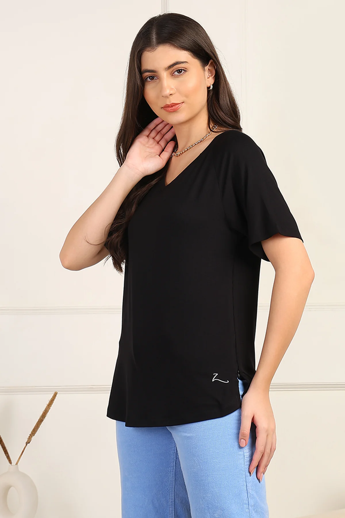 Black Solid Nursing Top with Side Zip Access - Image 7