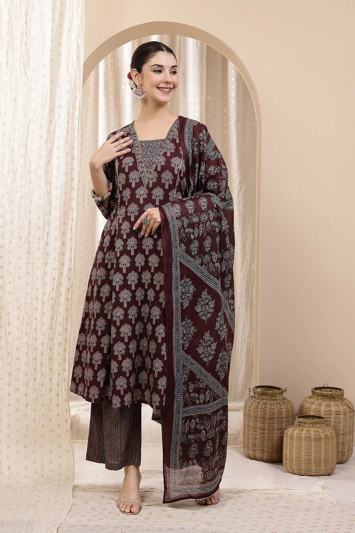 Deep Purple 100% Cotton Concealed Zip Feeding Maternity Kurta Set with Dupatta - Image 4