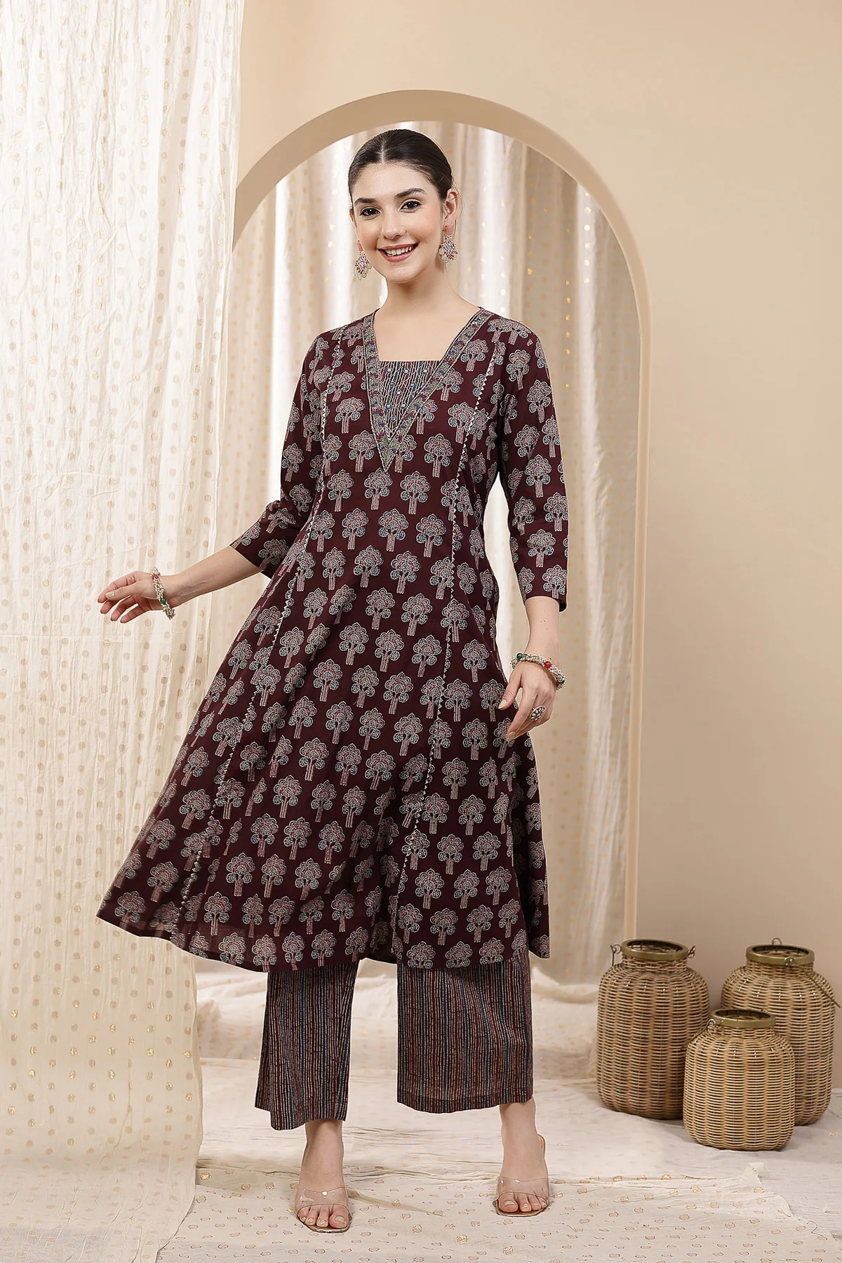 Deep Purple 100% Cotton Concealed Zip Feeding Maternity Kurta Set with Dupatta - Image 7