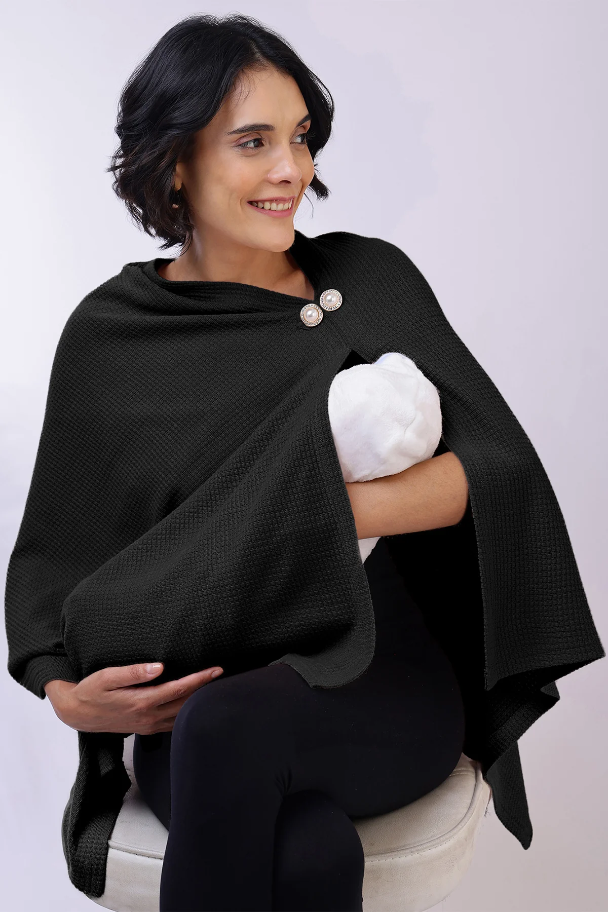 Diana Nursing Cover - Black - Image 10