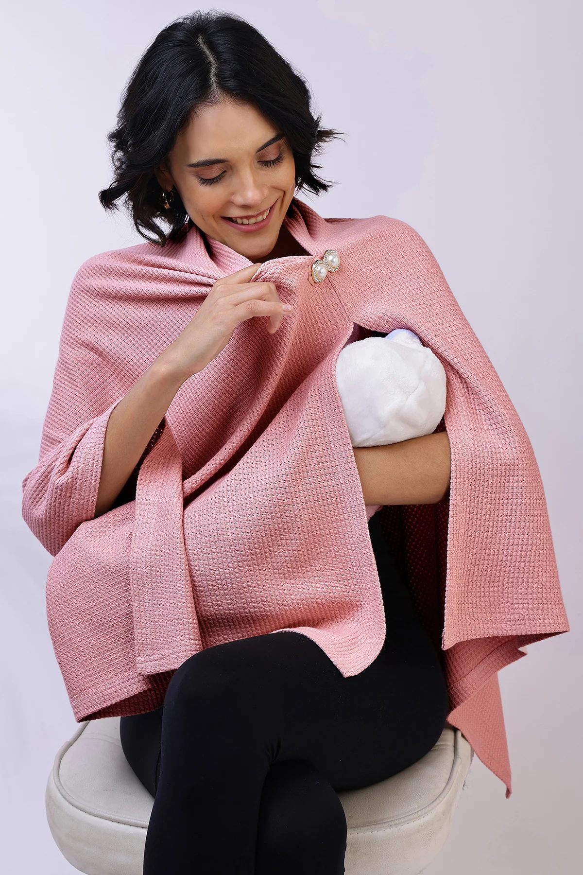 Diana Nursing Cover - Light Pink - Image 13