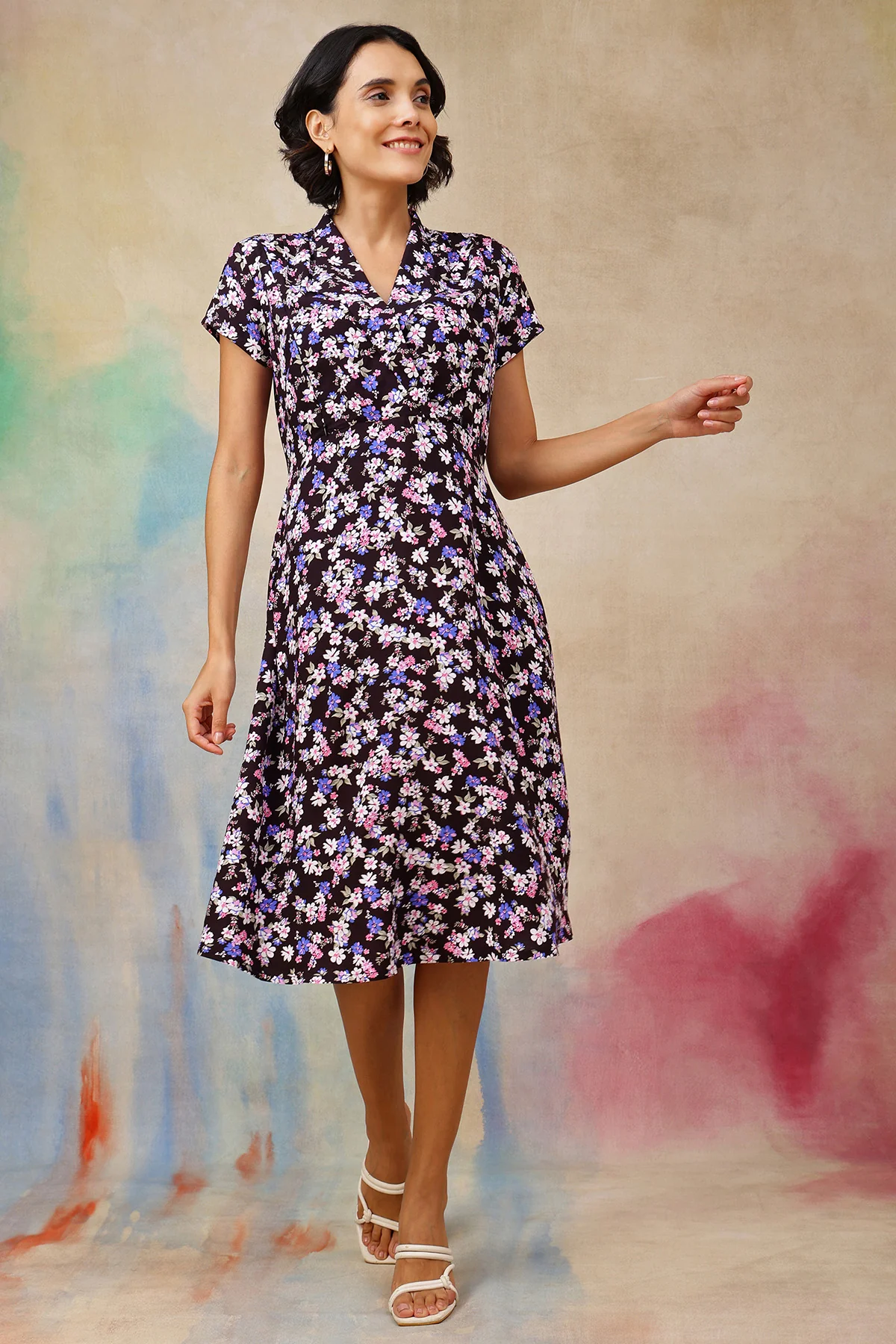 Ditsy Floral Print Maternity Nursing Dress - Black - Image 5