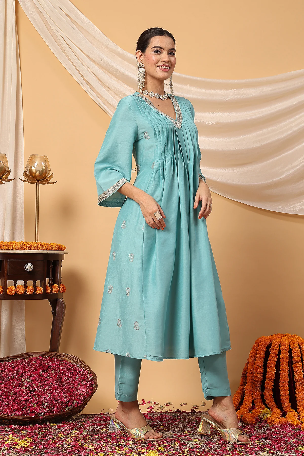 Elegant Turquoise Festive Glow Maternity Feeding Suit Set - Image 12