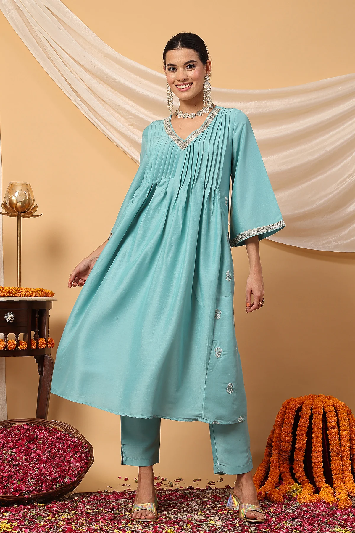 Elegant Turquoise Festive Glow Maternity Feeding Suit Set - Image 5