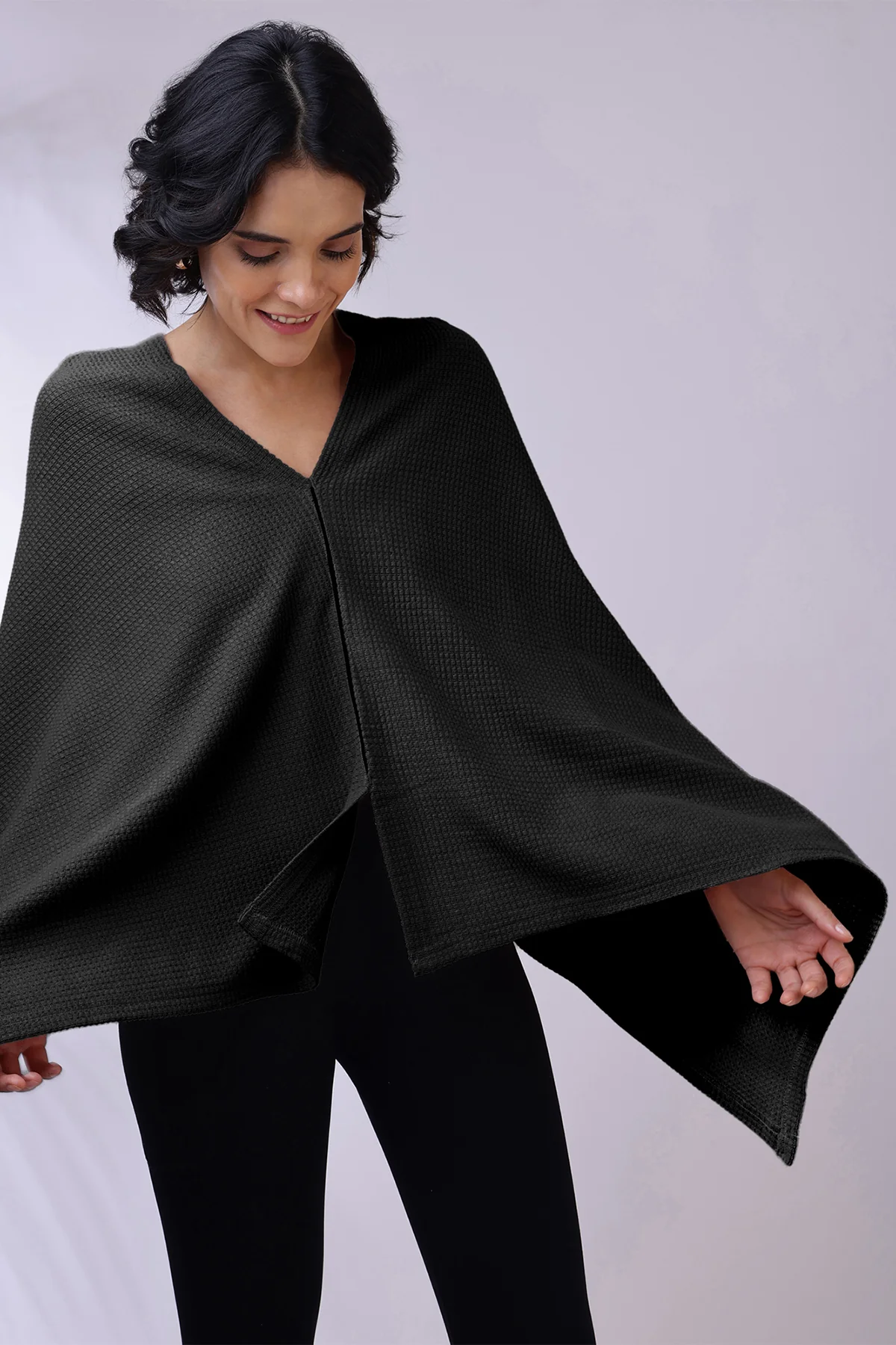 Elena Nursing Cover - Black - Image 10