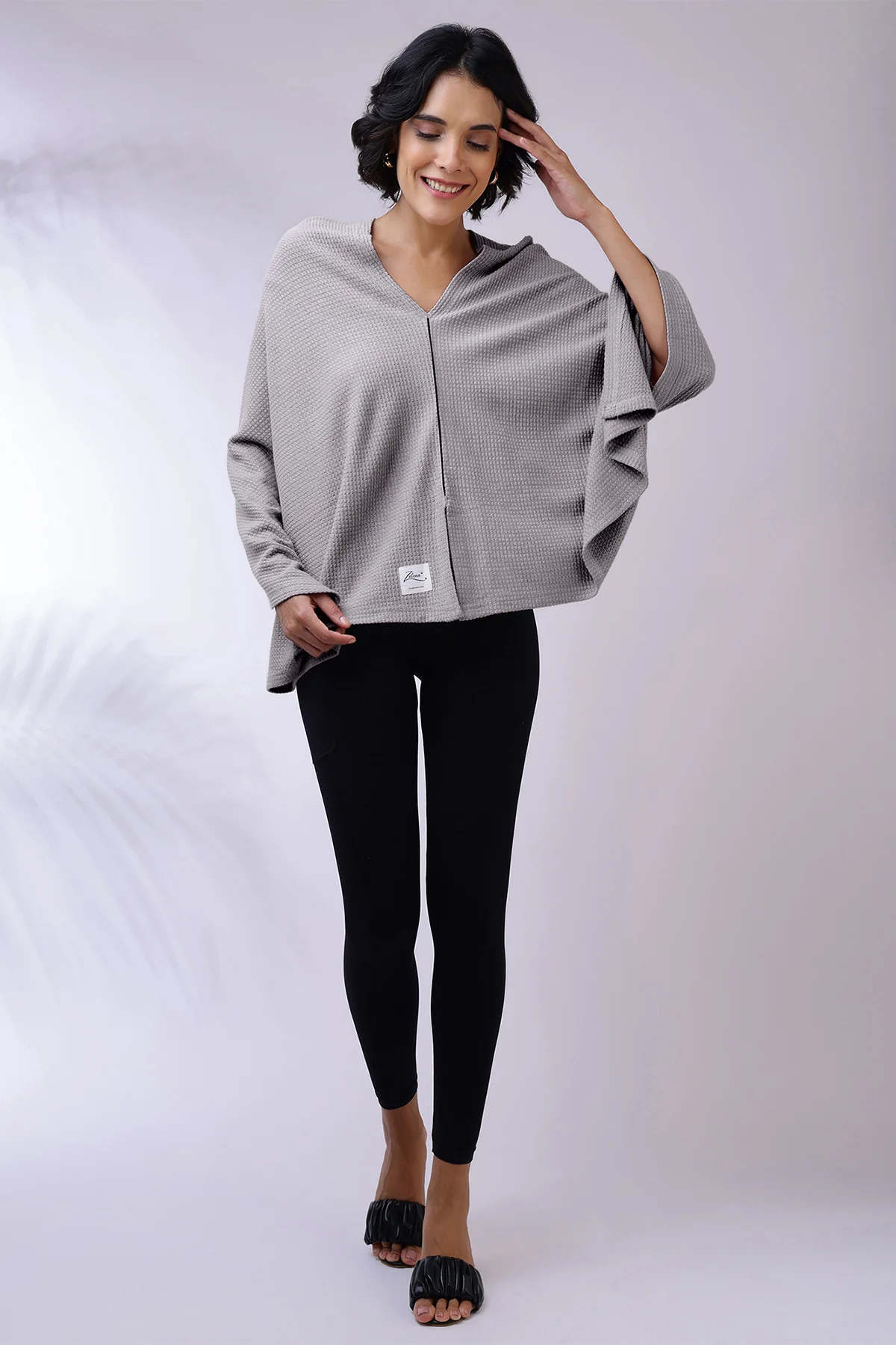 Elena Nursing Cover - Grey - Image 13