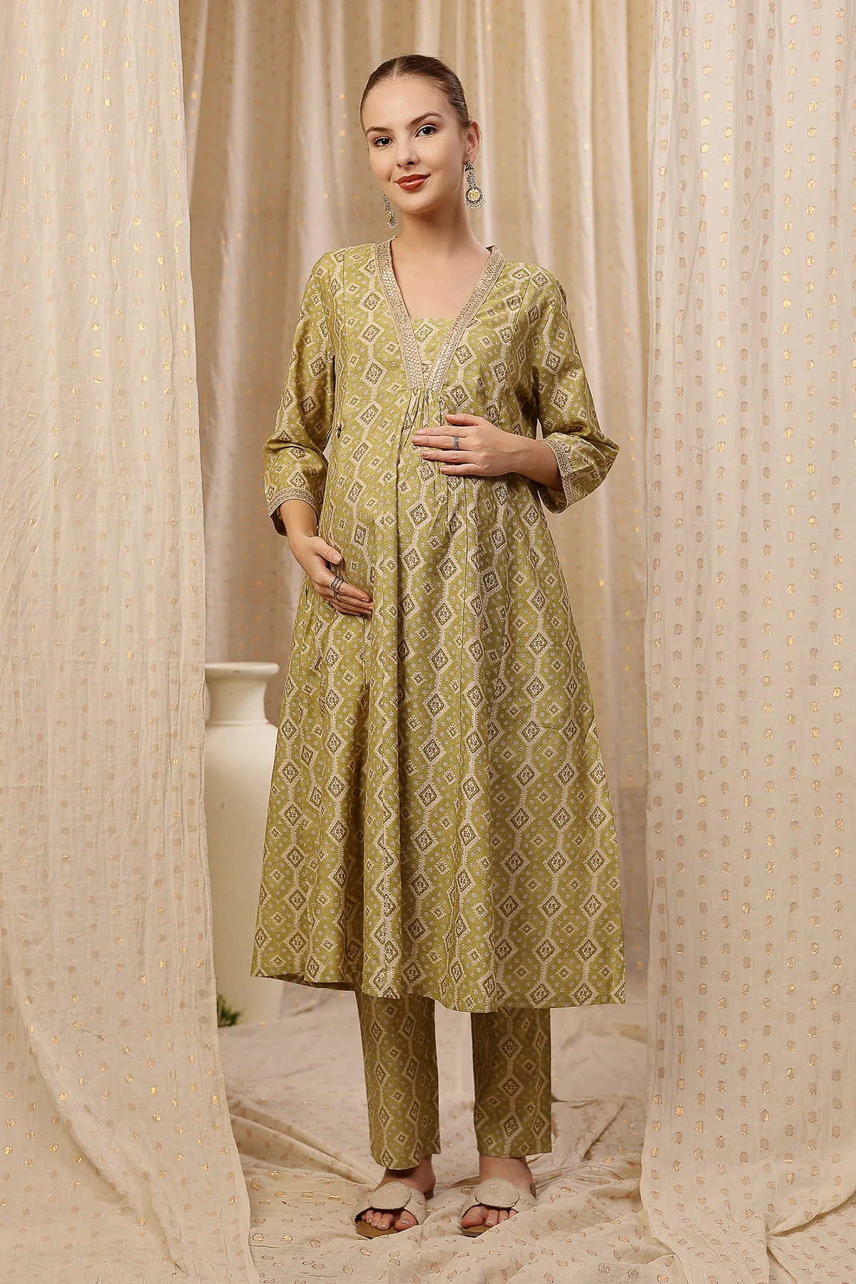 Embroidered Zip Feeding Kurta-Pant Set - Olive Green - Image 5