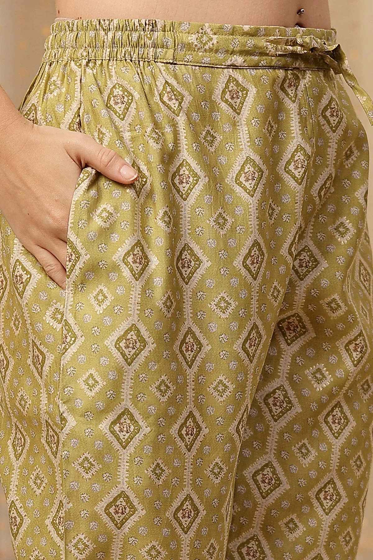 Embroidered Zip Feeding Kurta-Pant Set - Olive Green - Image 6