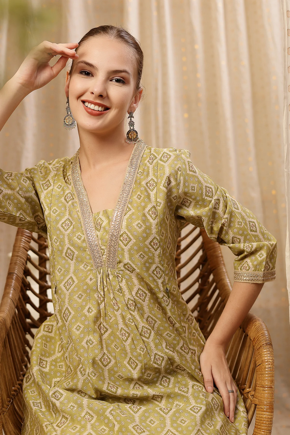 Embroidered Zip Feeding Kurta-Pant Set - Olive Green - Image 9