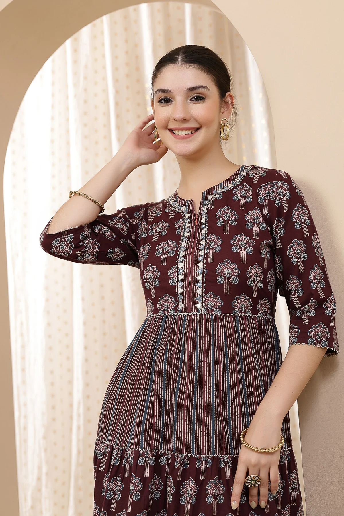 Ethnic Cotton Tiered Maternity Kurti for Feeding - Plum - Image 5