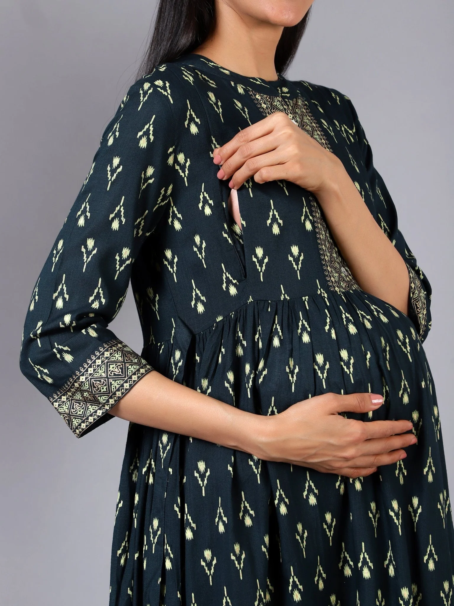 Evergreen Elegance Maternity Dress with Pocket - Image 2