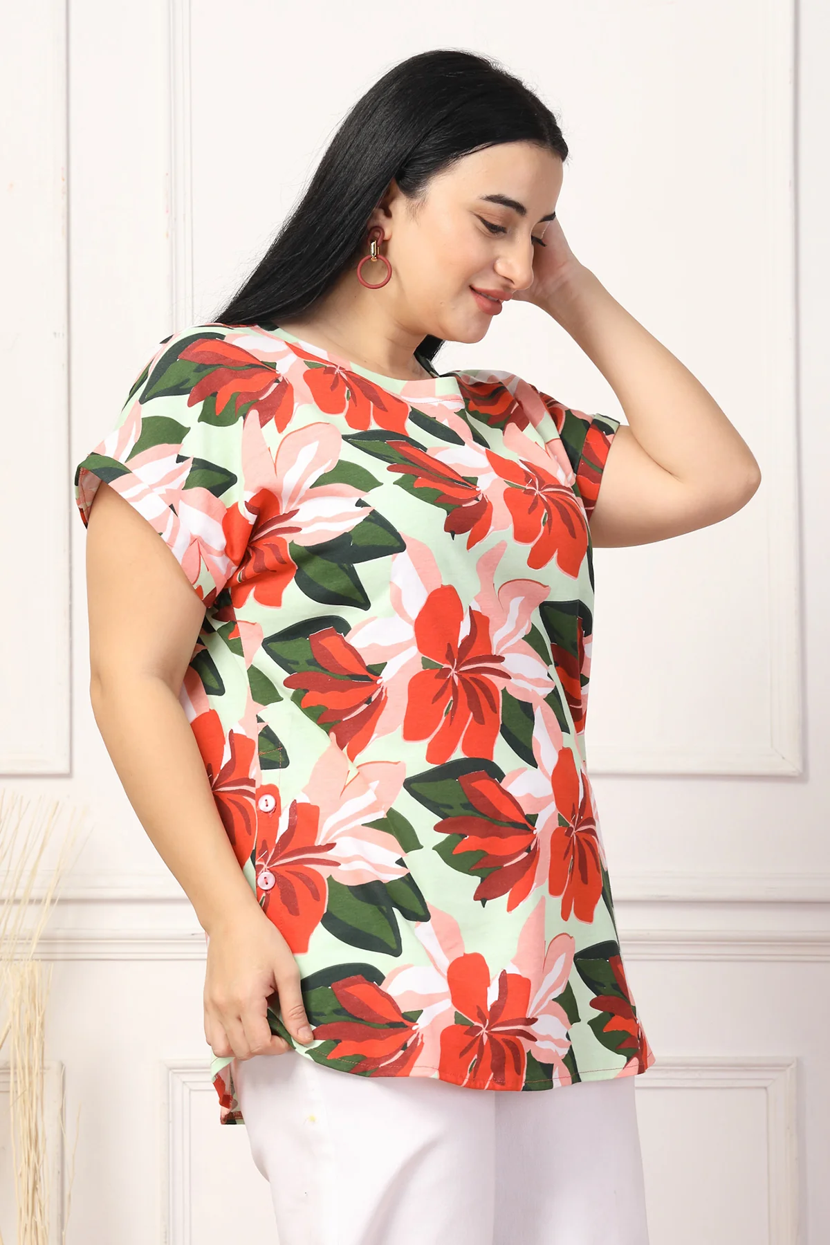 Fresh Floral Delight Maternity Zipless Feeding Top - Image 8