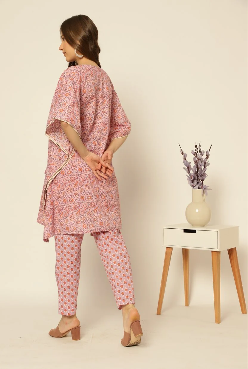 Lavender Floral Print Maternity Kaftan Set (Top & Bottom) - Image 3