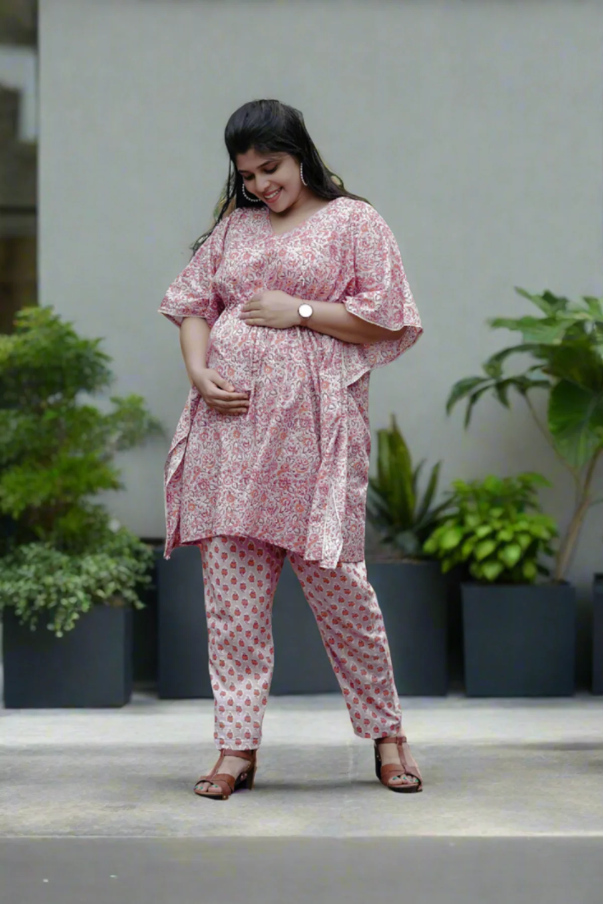 Lavender Floral Print Maternity Kaftan Set (Top & Bottom) - Image 7