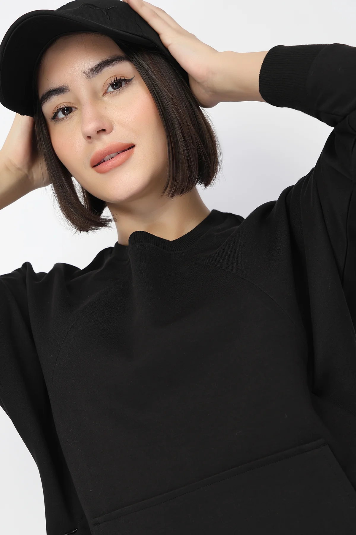 Laya Maternity Feeding Sweatshirt - Black - Image 10