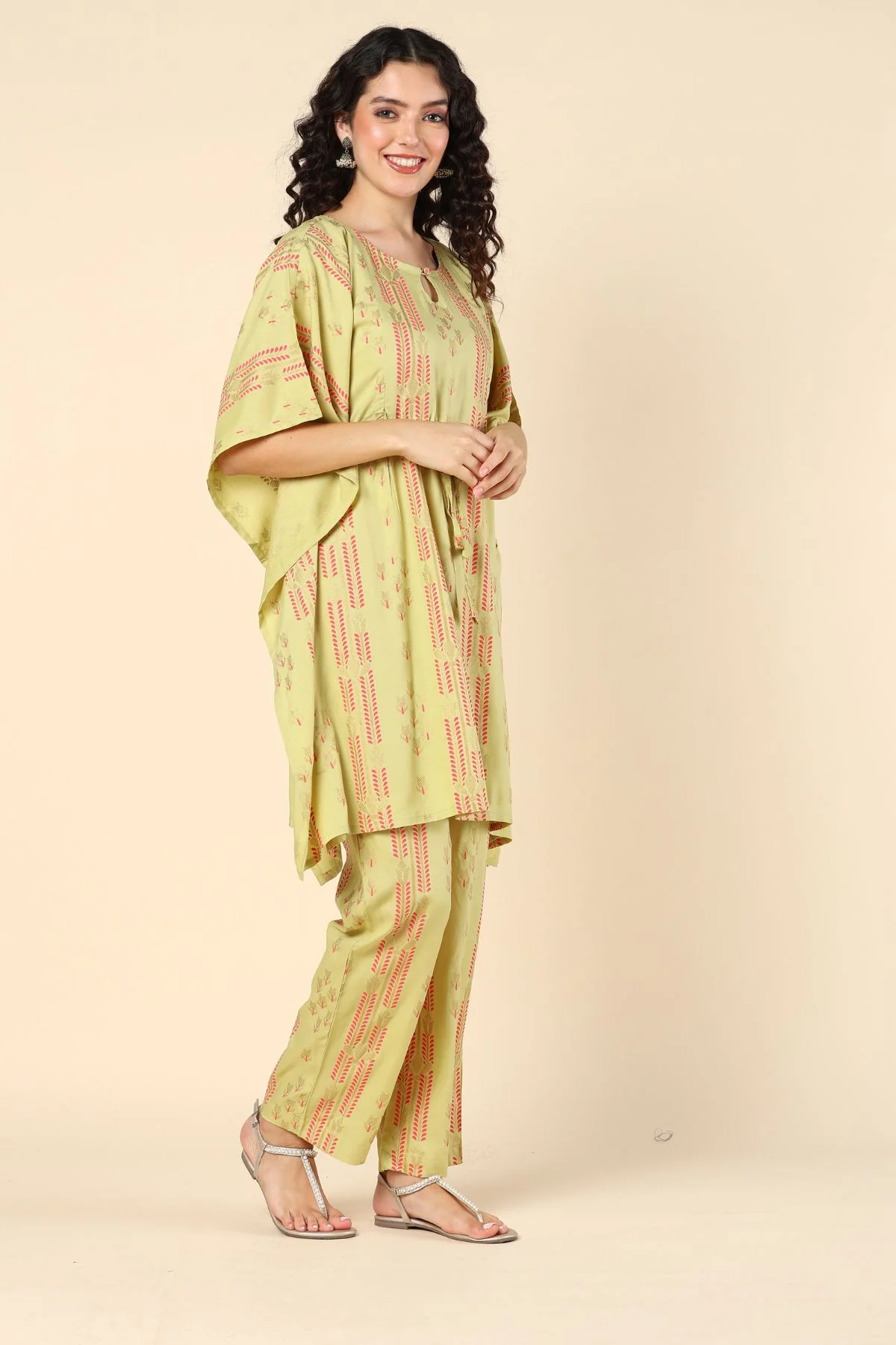 Light Green Pregnancy Maternity Kaftan Set (Top & Bottom) - Image 6