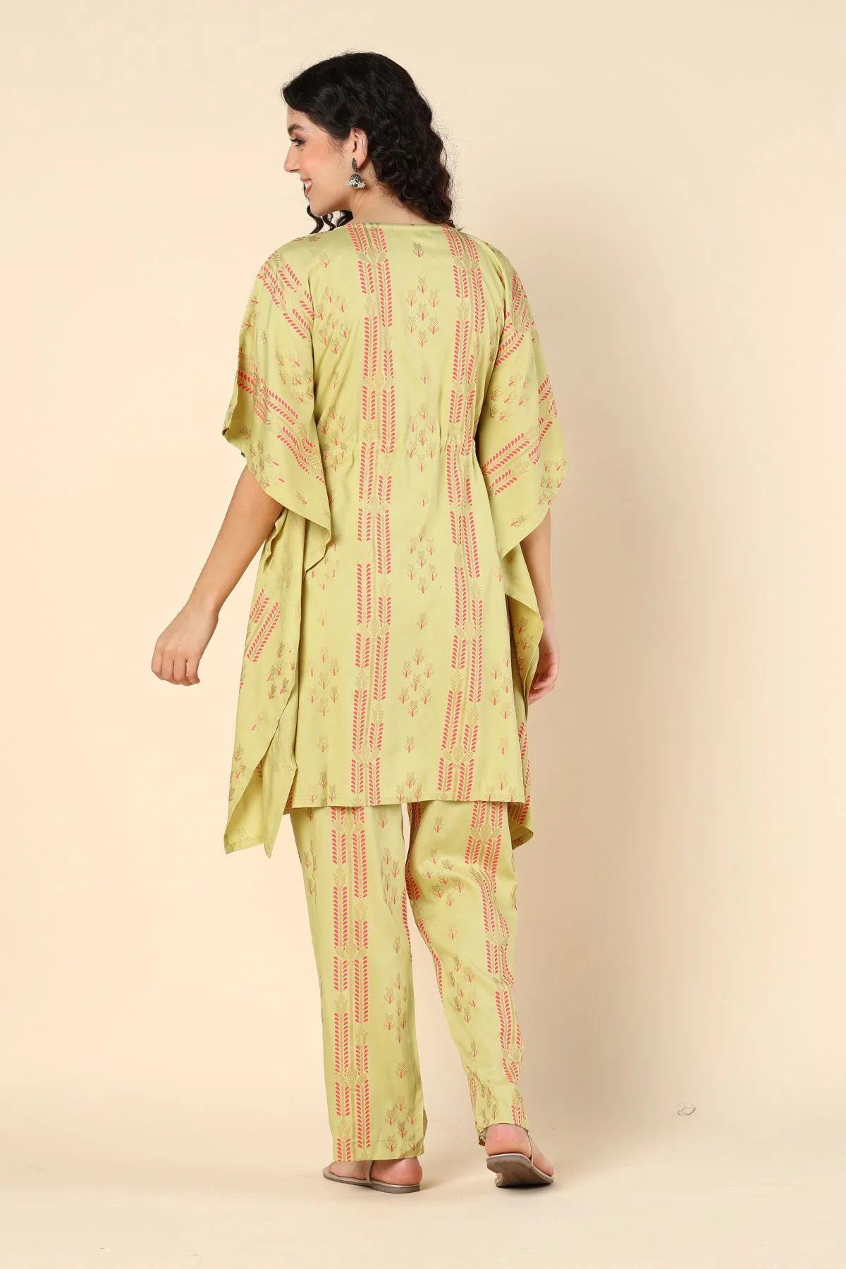 Light Green Pregnancy Maternity Kaftan Set (Top & Bottom) - Image 7