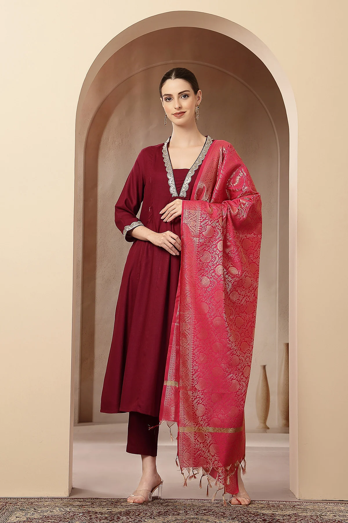 Maternity Concealed Zip Feeding Kurta Set with Dupatta - Maroon - Image 6