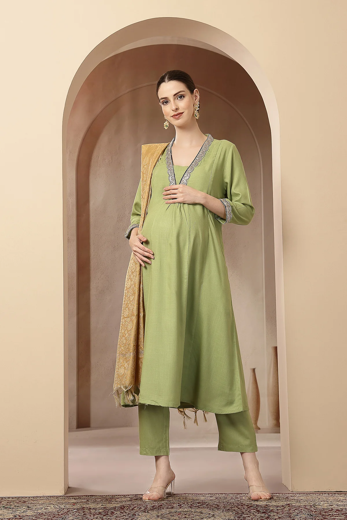 Maternity Concealed Zip Feeding Kurta Set with Dupatta - Parrot Green - Image 4