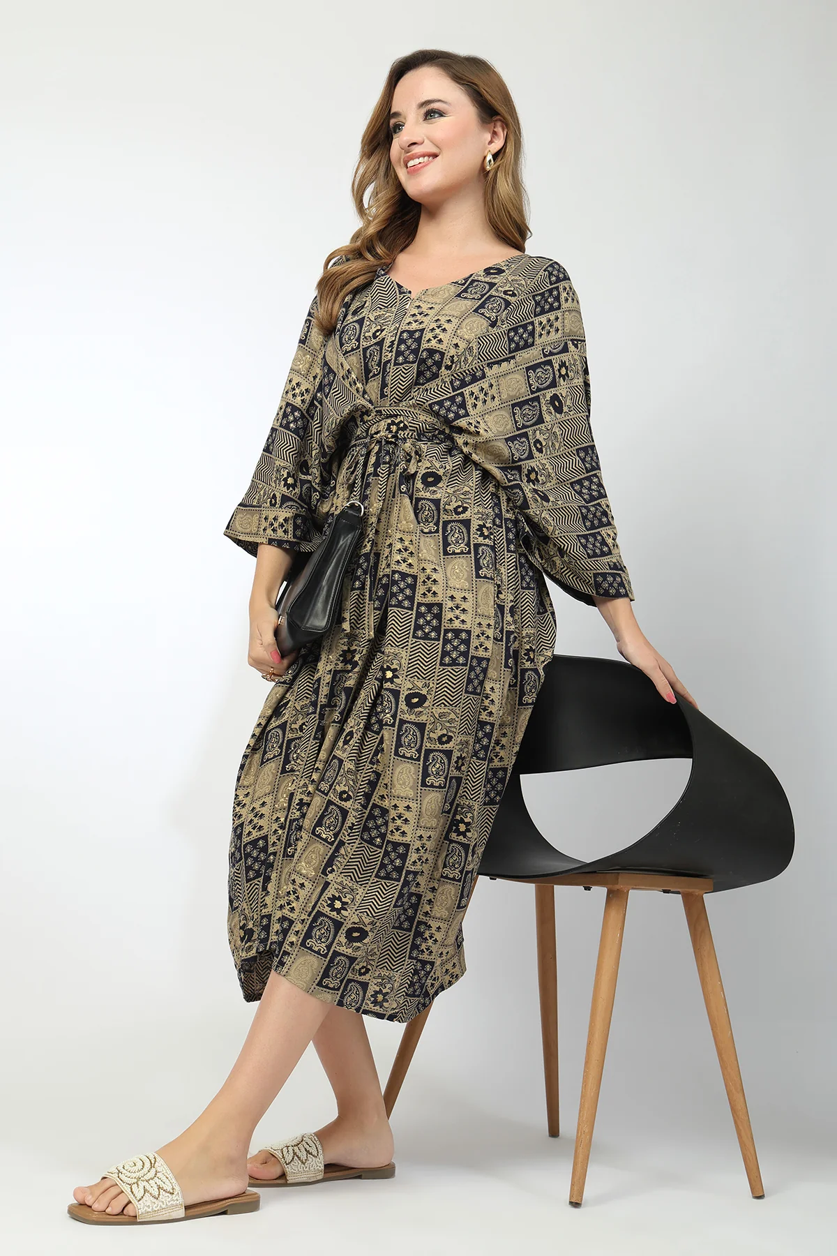 Maternity Concealed Zip Feeding Kaftan - Blue - Image 12
