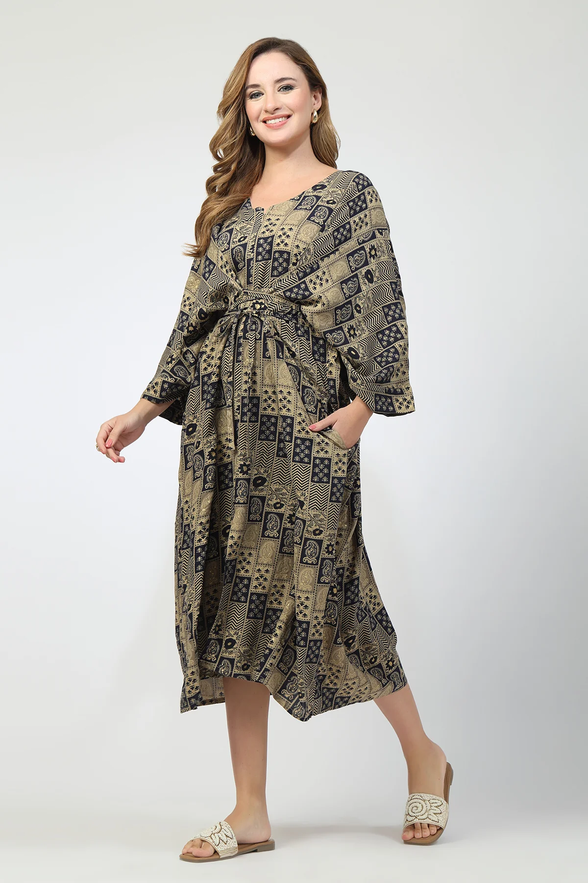 Maternity Concealed Zip Feeding Kaftan - Blue - Image 6