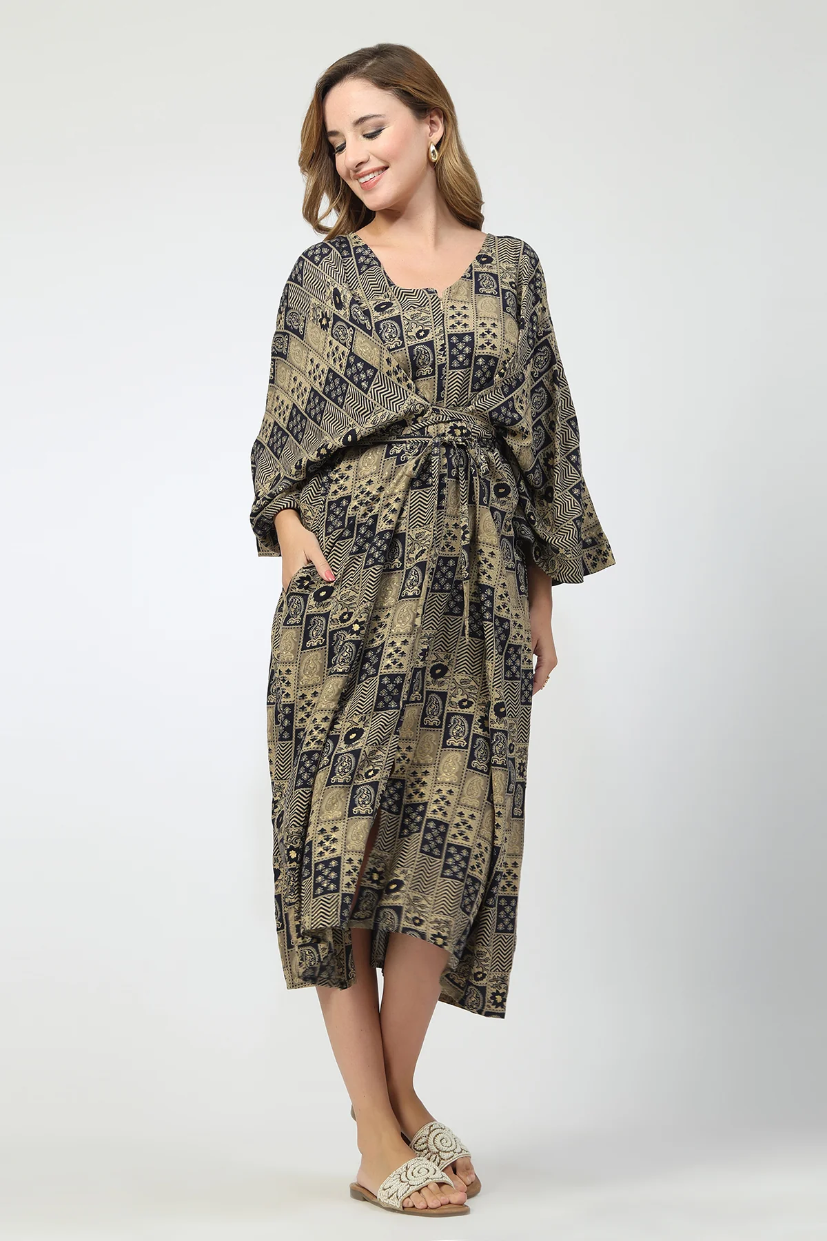 Maternity Concealed Zip Feeding Kaftan - Blue - Image 8