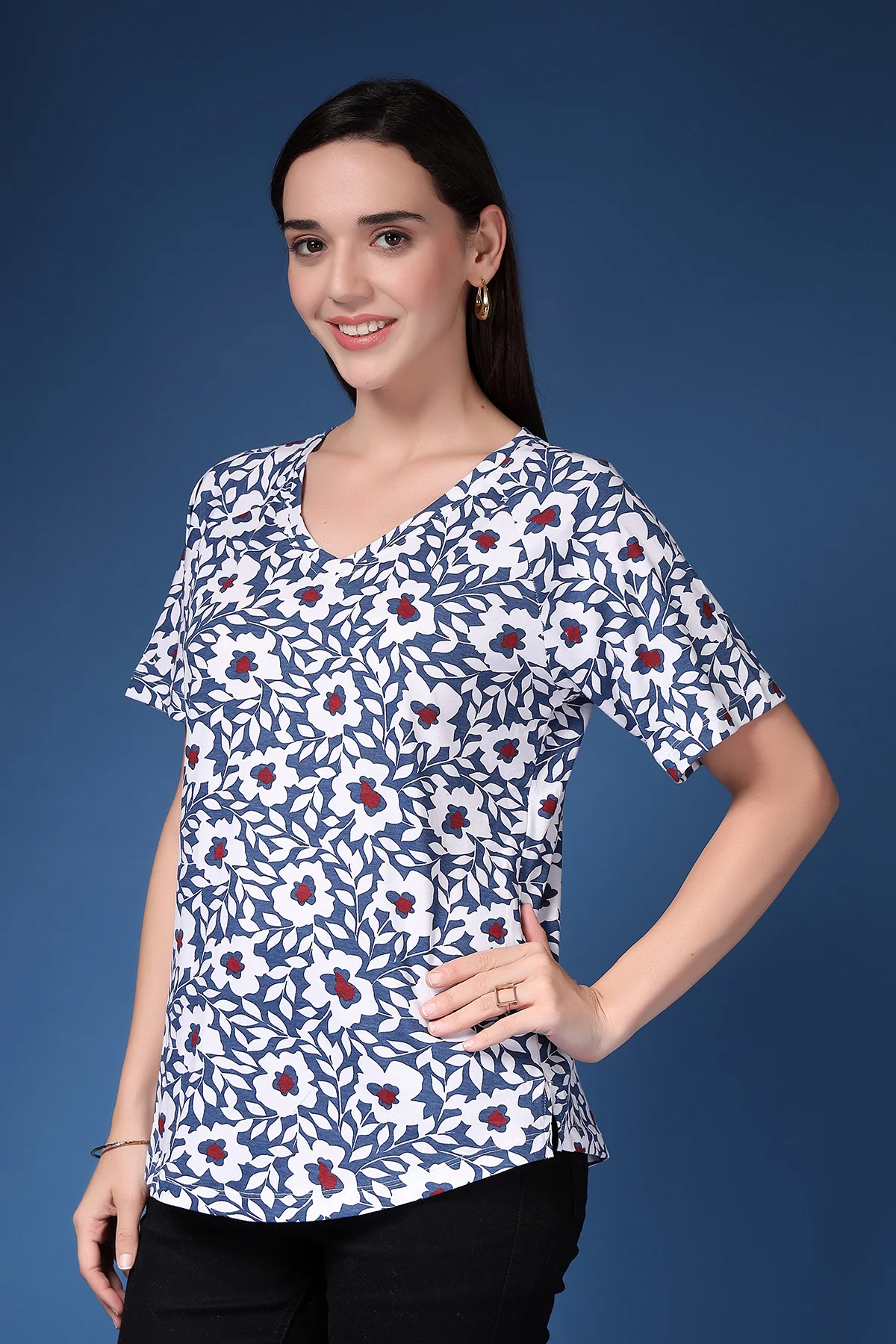 Navy Blue Side-Zip Maternity Feeding Top - Image 7