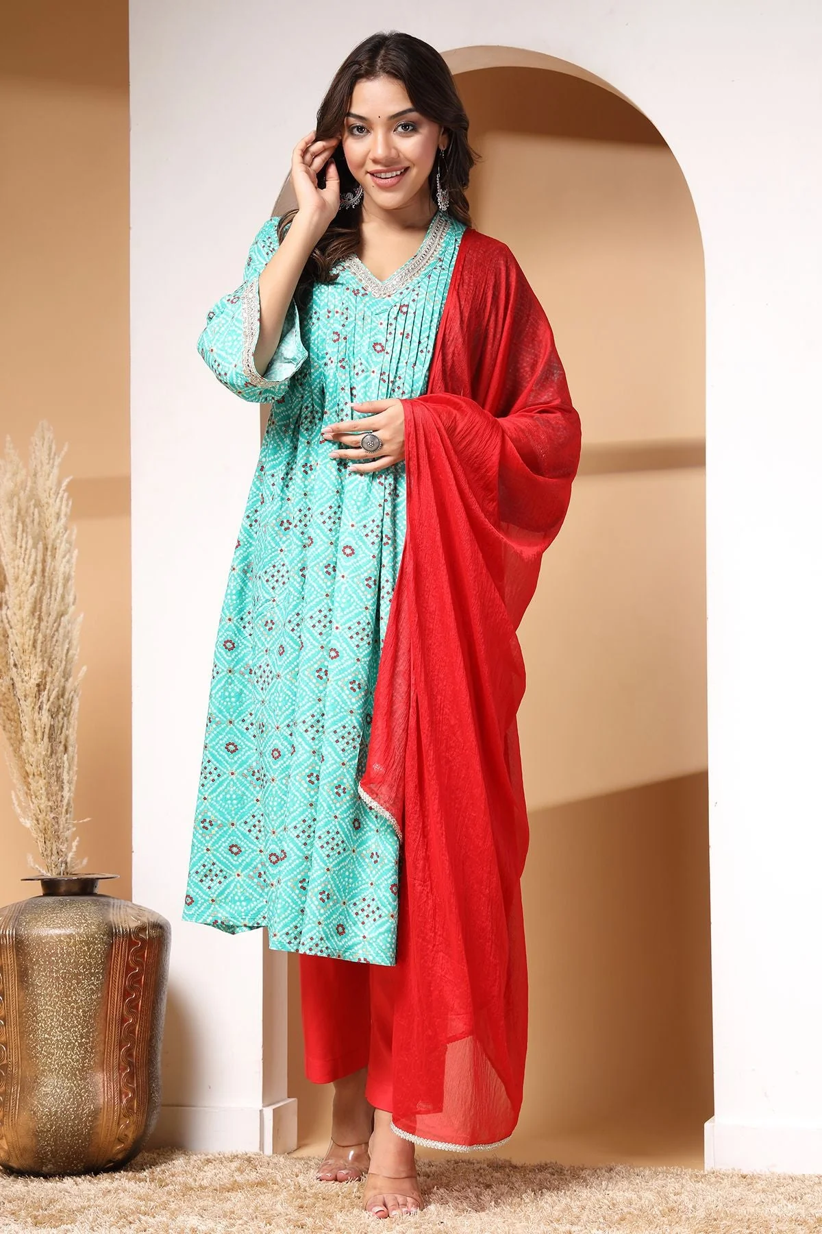 Ocean Oasis Maternity and Feeding Friendly Kurta Set - Image 11