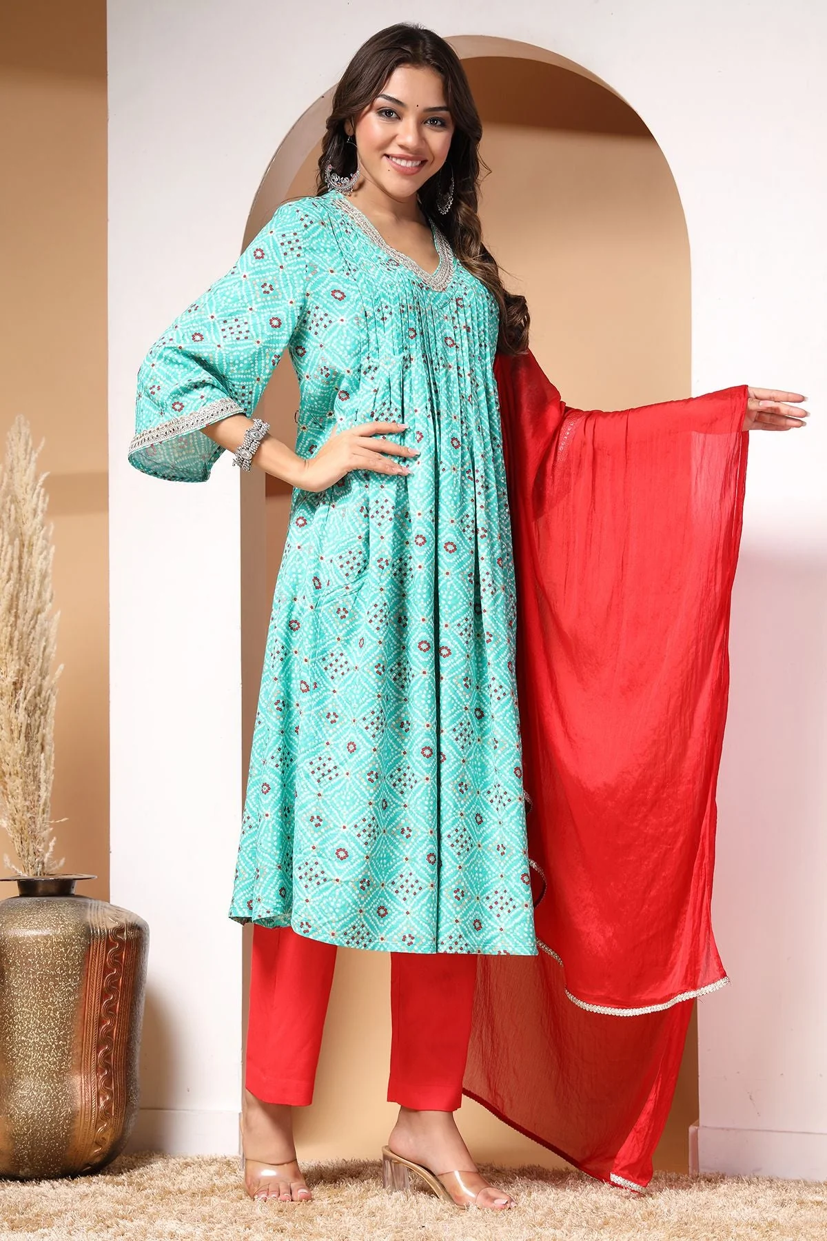 Ocean Oasis Maternity and Feeding Friendly Kurta Set - Image 15
