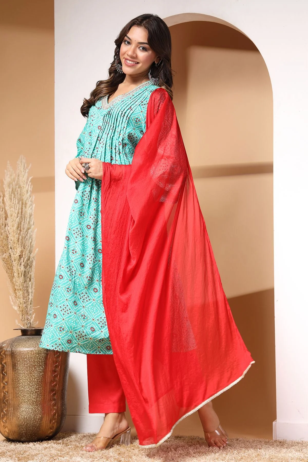 Ocean Oasis Maternity and Feeding Friendly Kurta Set - Image 17