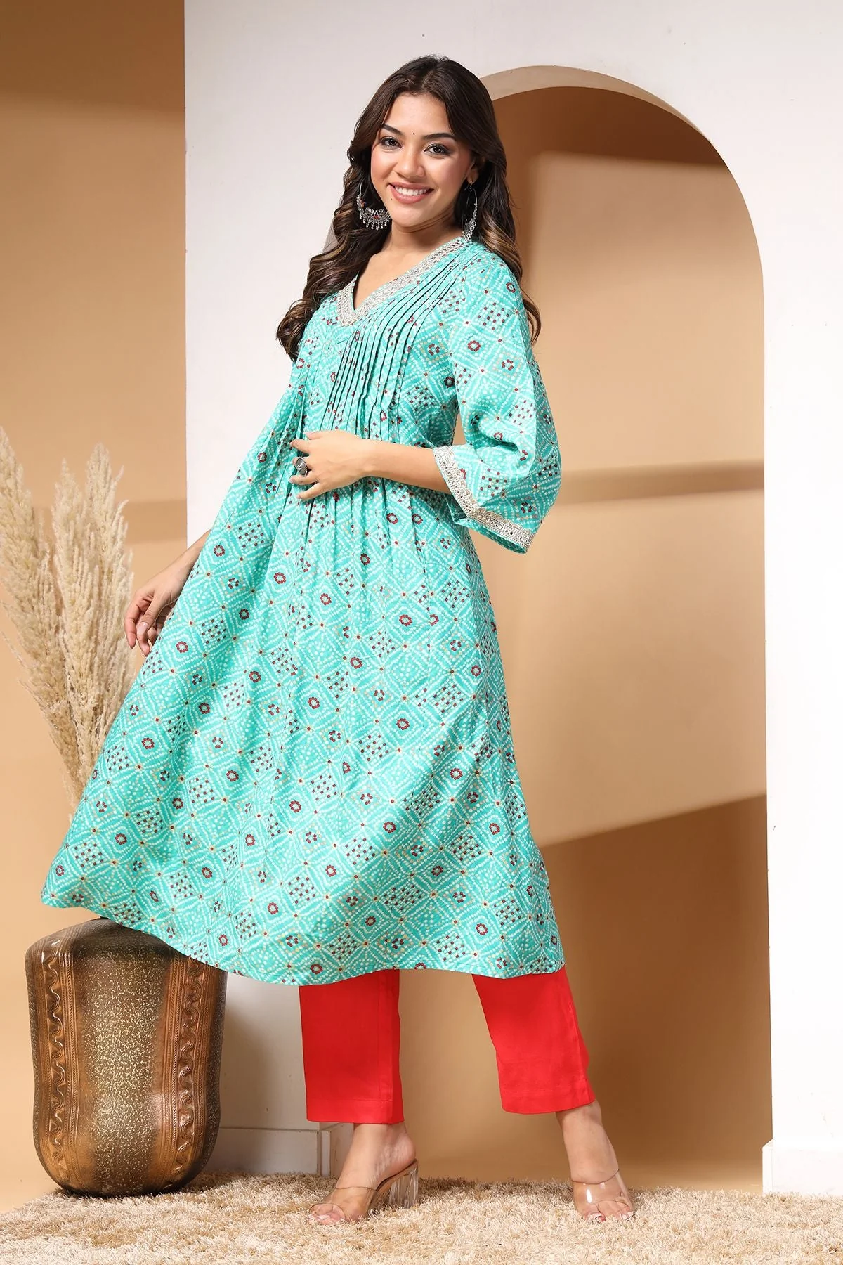 Ocean Oasis Maternity and Feeding Friendly Kurta Set - Image 19