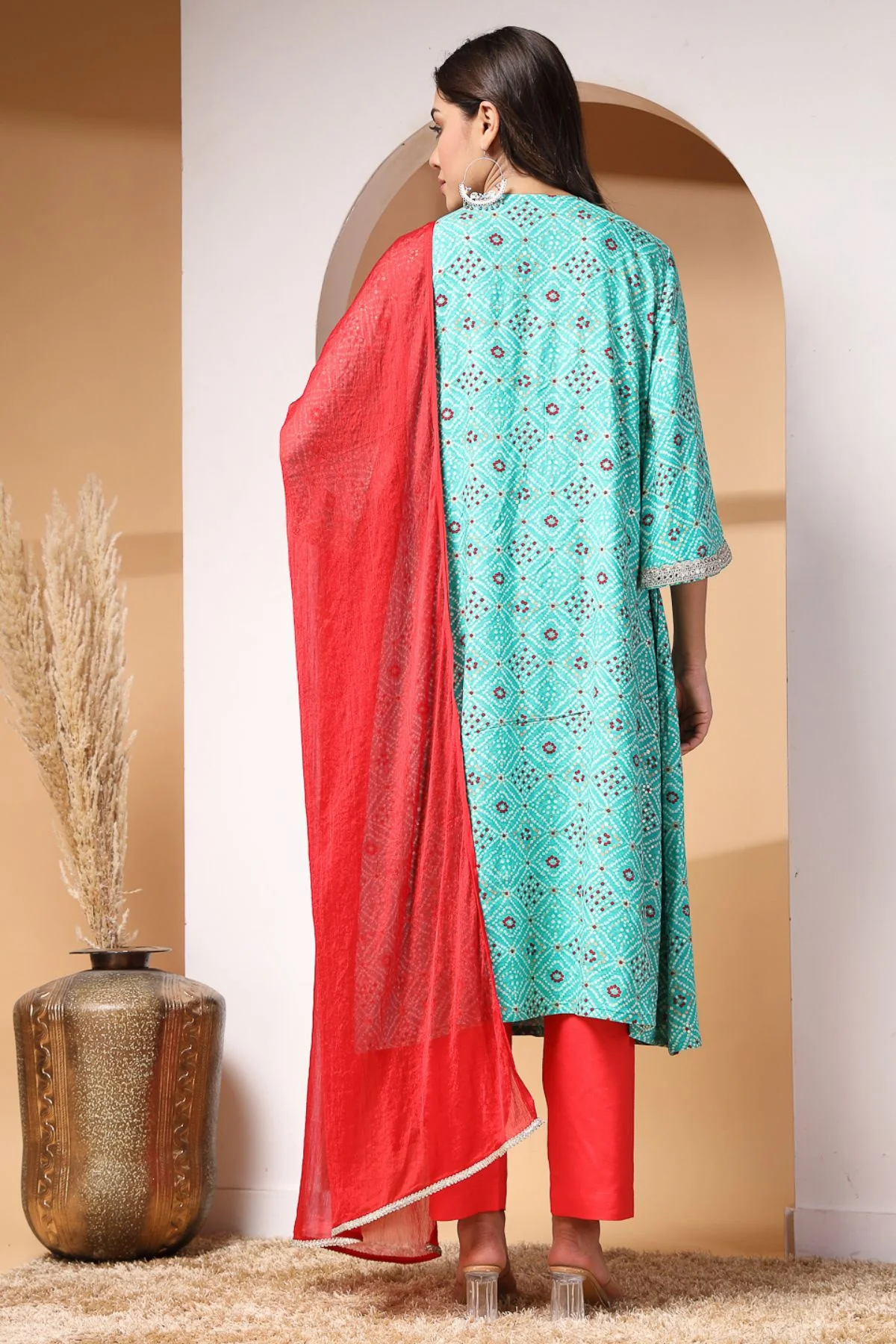 Ocean Oasis Maternity and Feeding Friendly Kurta Set - Image 4