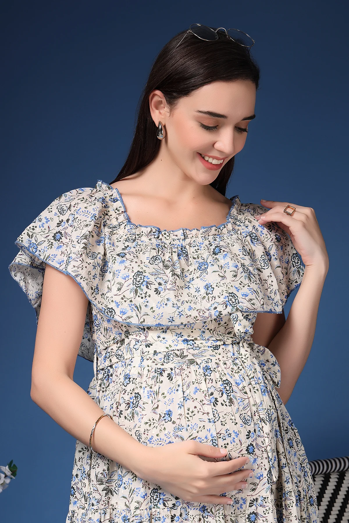 Off-Shoulder Cotton Maternity Feeding Dress - Off White - Image 10