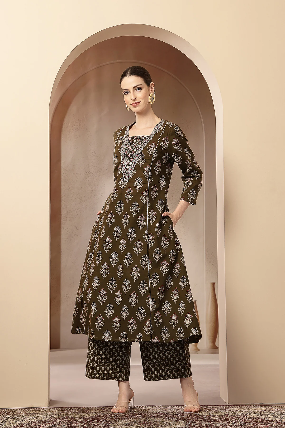 Olive Green 100% Cotton Concealed Zip Feeding Maternity Kurta Set with Dupatta - Image 10