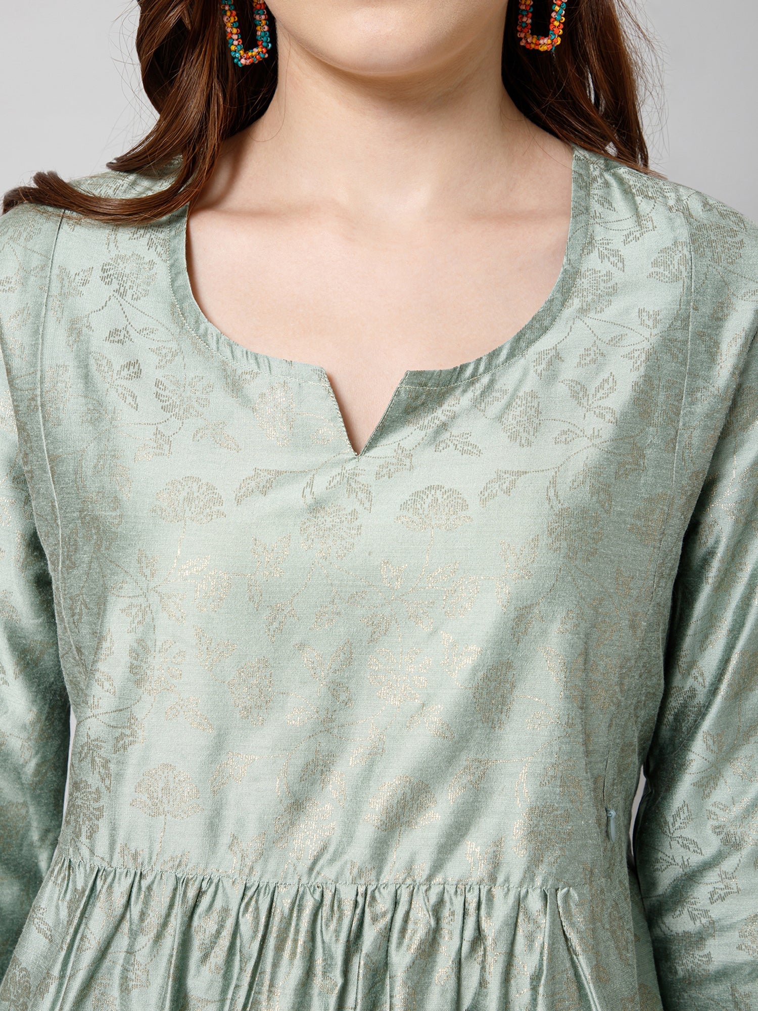 Pebble Grey Printed Maternity Short Top  with Pocket - Image 10