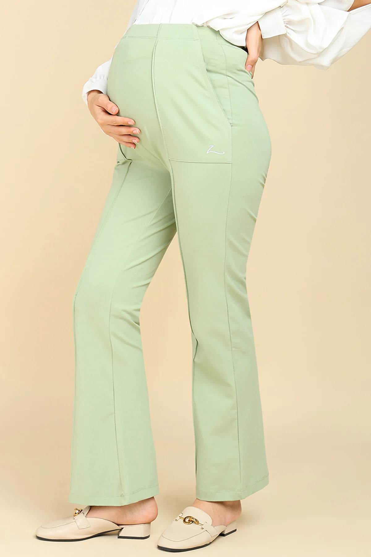 Pleated Cotton Matcha Green Maternity Pants (Pregnancy & Postpartum) - Image 11