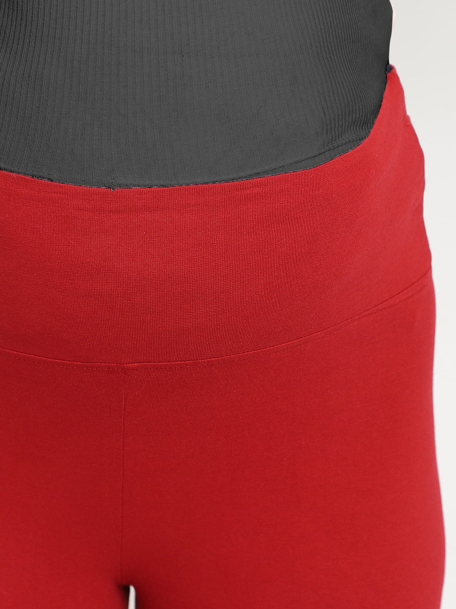 Zactive™ Red Pregnancy & Maternity Leggings - Image 4