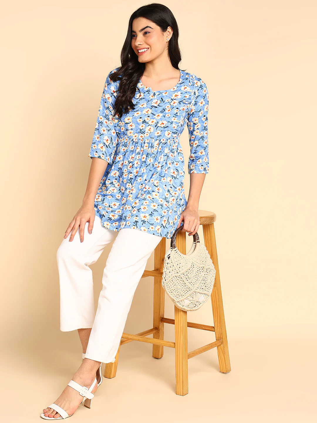 SeaShell Aqua Blue Short Maternity Top with Pocket - Image 4