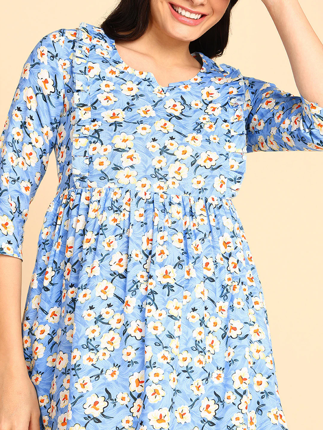 SeaShell Aqua Blue Short Maternity Top with Pocket - Image 6