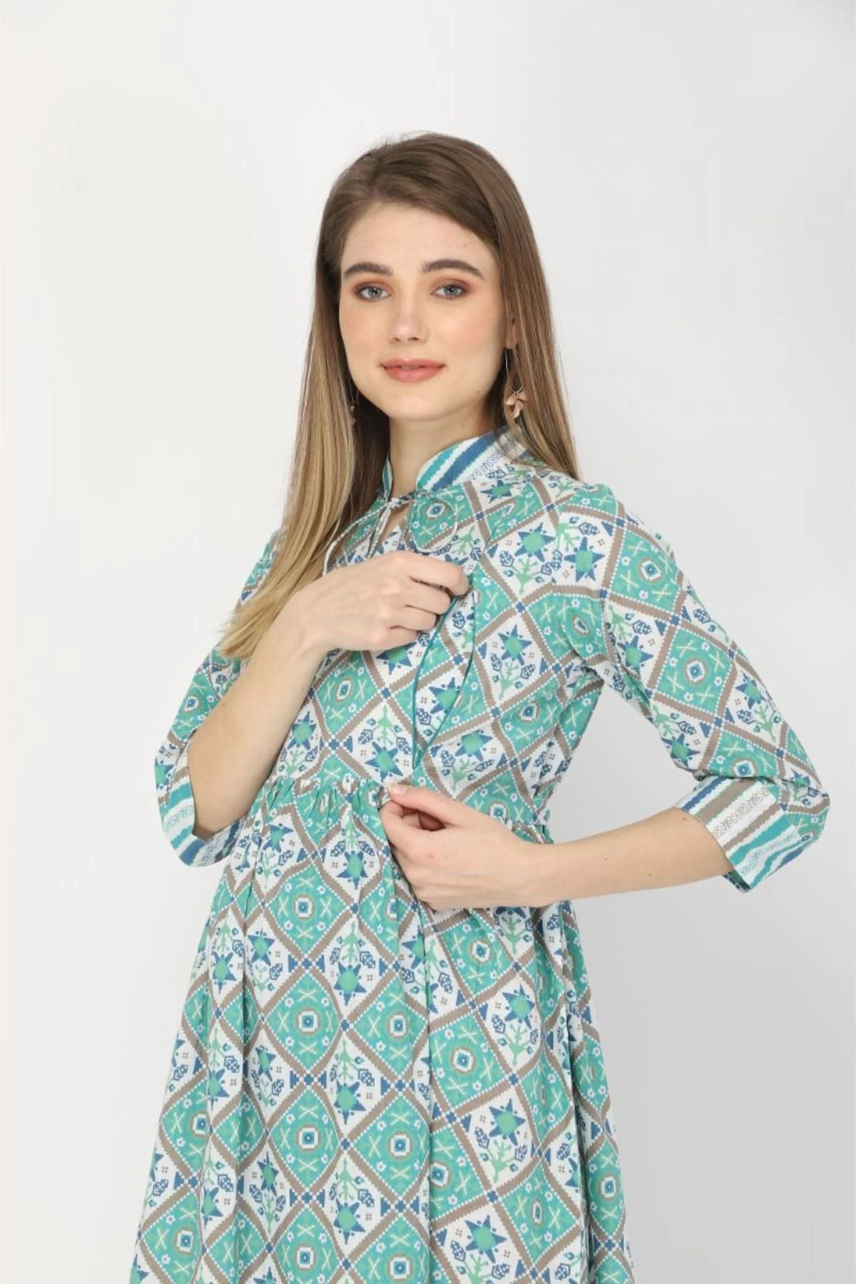 Teal and white feeding & maternity Kurtis - Image 3