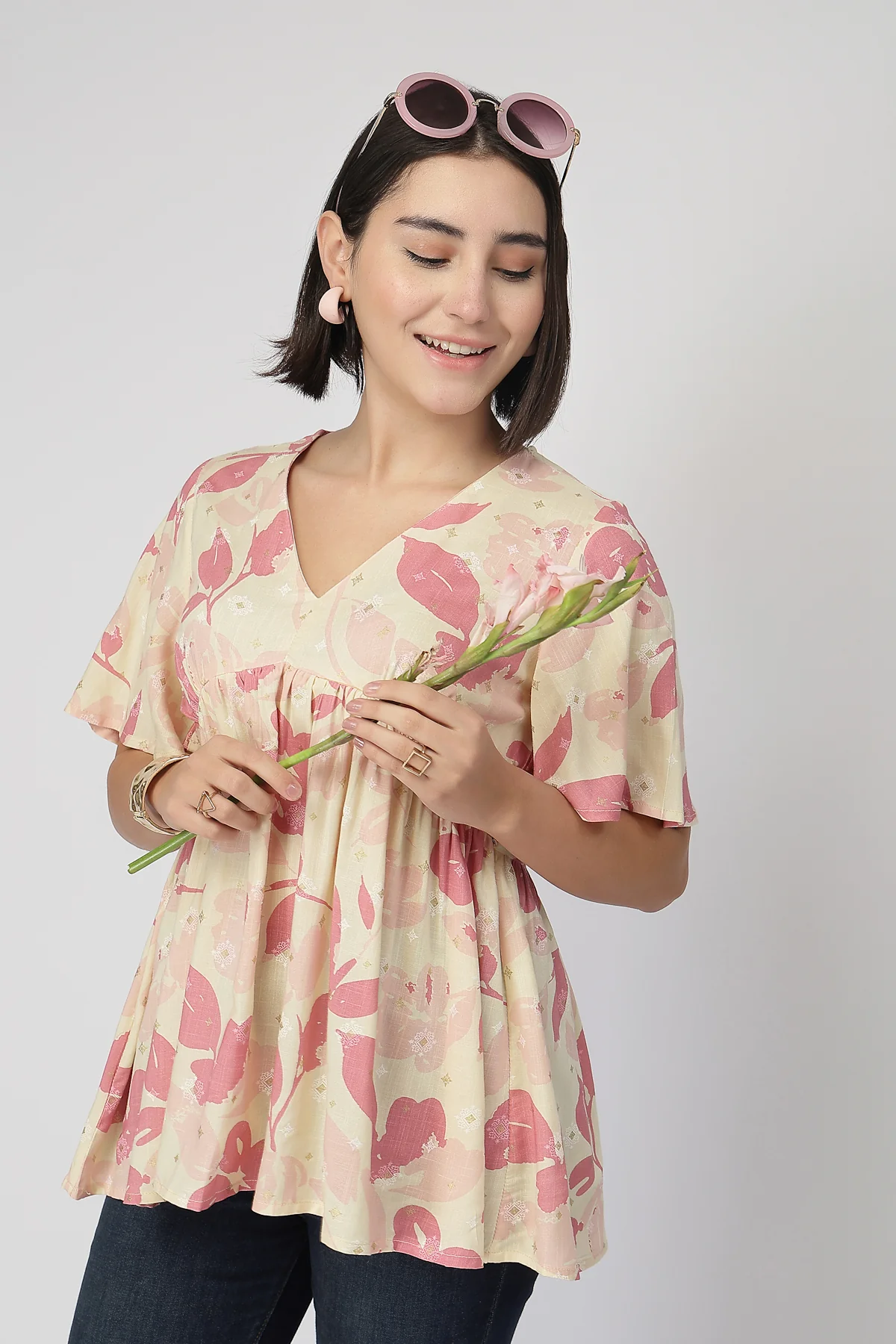 Maternity Printed  Top with Zip Feeding - PINK - Image 4
