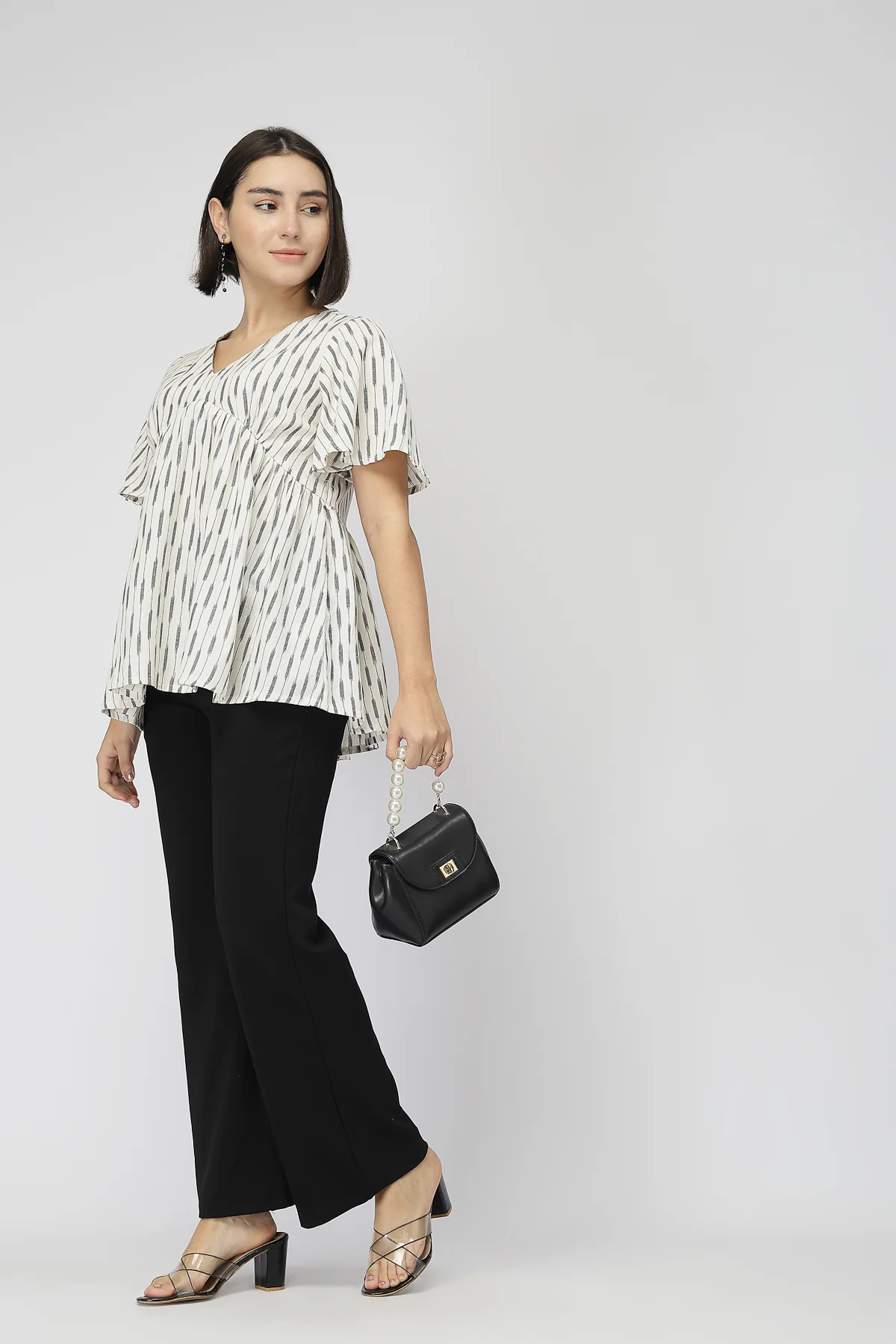 Fine Ikat Maternity Gathered Top with Zip - Off White - Image 10