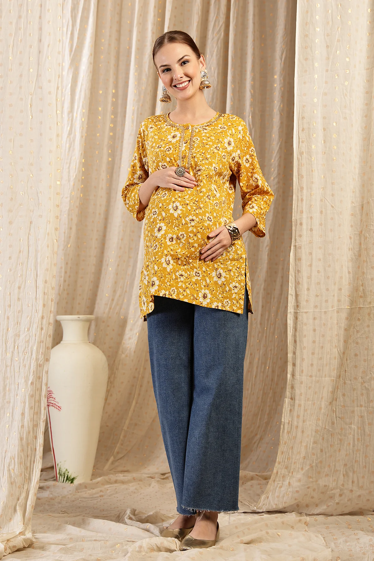 Zipless Feeding Cotton Top with Embroidered Neck - Gold - Image 4
