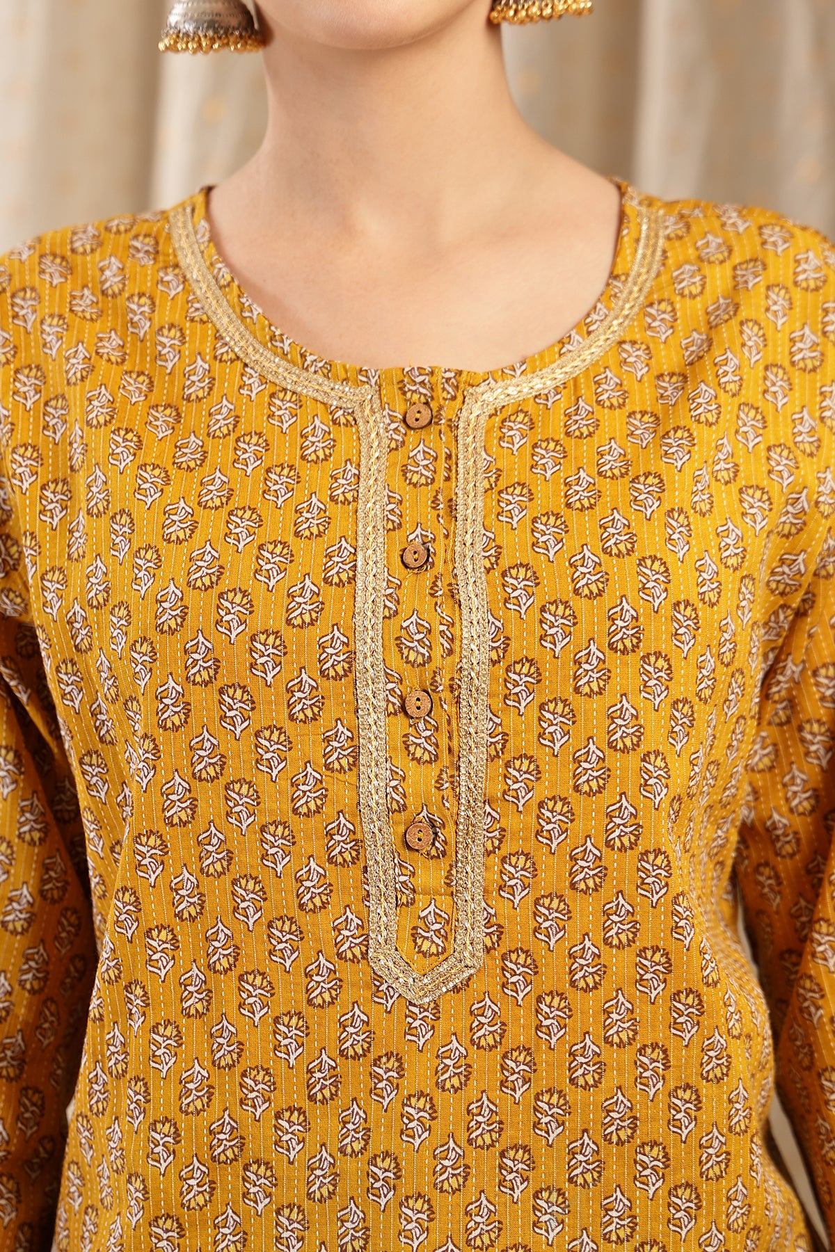 Zipless Feeding Cotton Top with Embroidered Neck - Ocher Booty - Image 10
